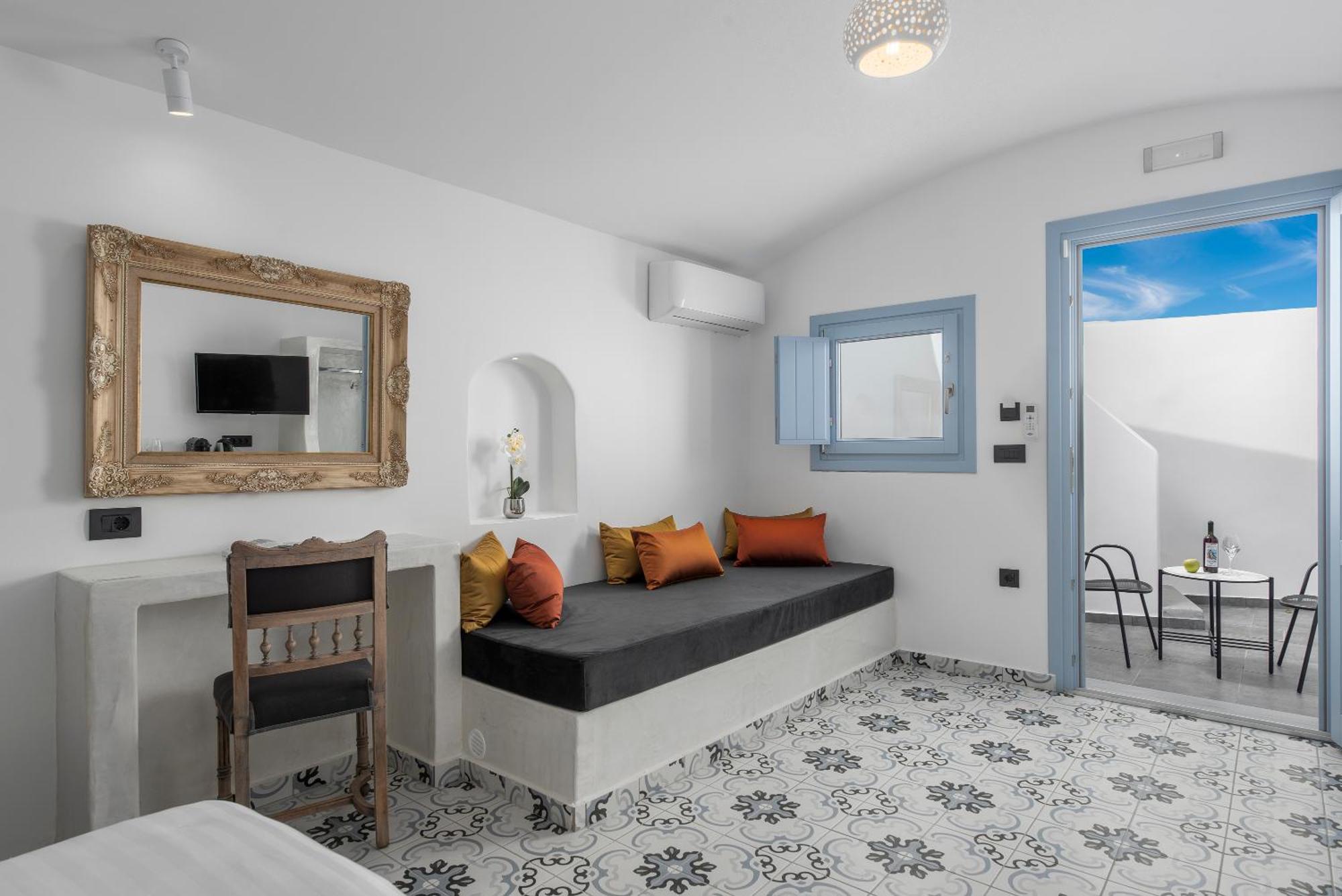Sole D'Oro Luxury Suites أويا الغرفة الصورة