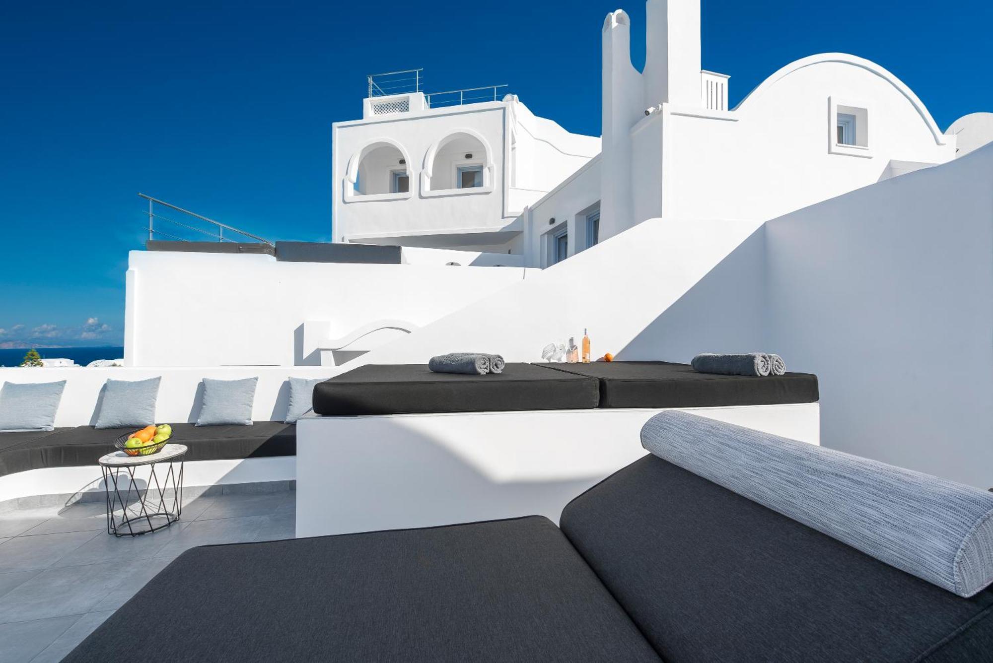 Sole D'Oro Luxury Suites أويا الغرفة الصورة