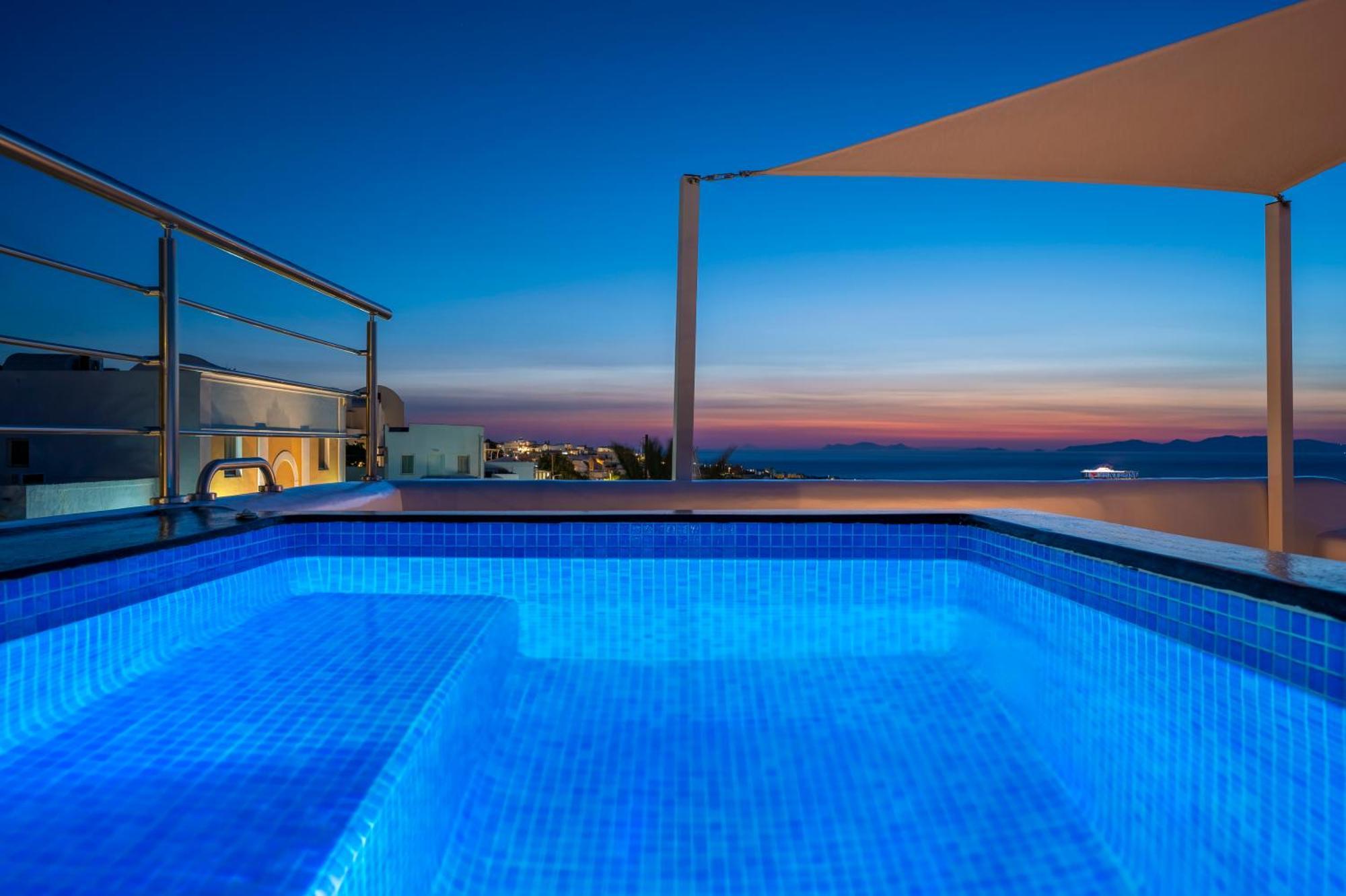 Sole D'Oro Luxury Suites أويا الغرفة الصورة